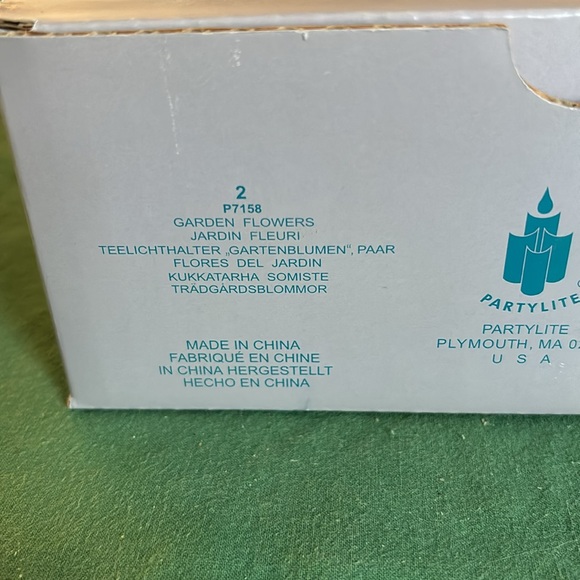 Partylite Garden flowers pair - Picture 2 of 4